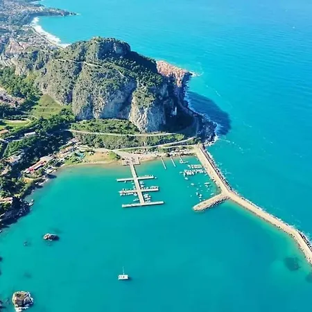 Sicilia Bedda House شقة