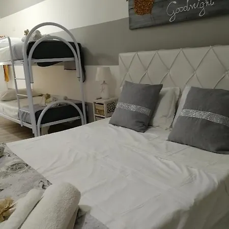 아파트 Sicilia Bedda House 체팔루