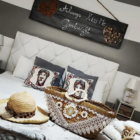 Sicilia Bedda House شقة *