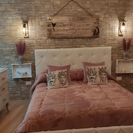 Sicilia Bedda House * 체팔루