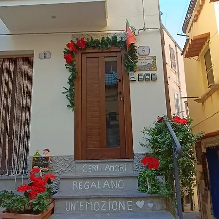 Sicilia Bedda House * 체팔루